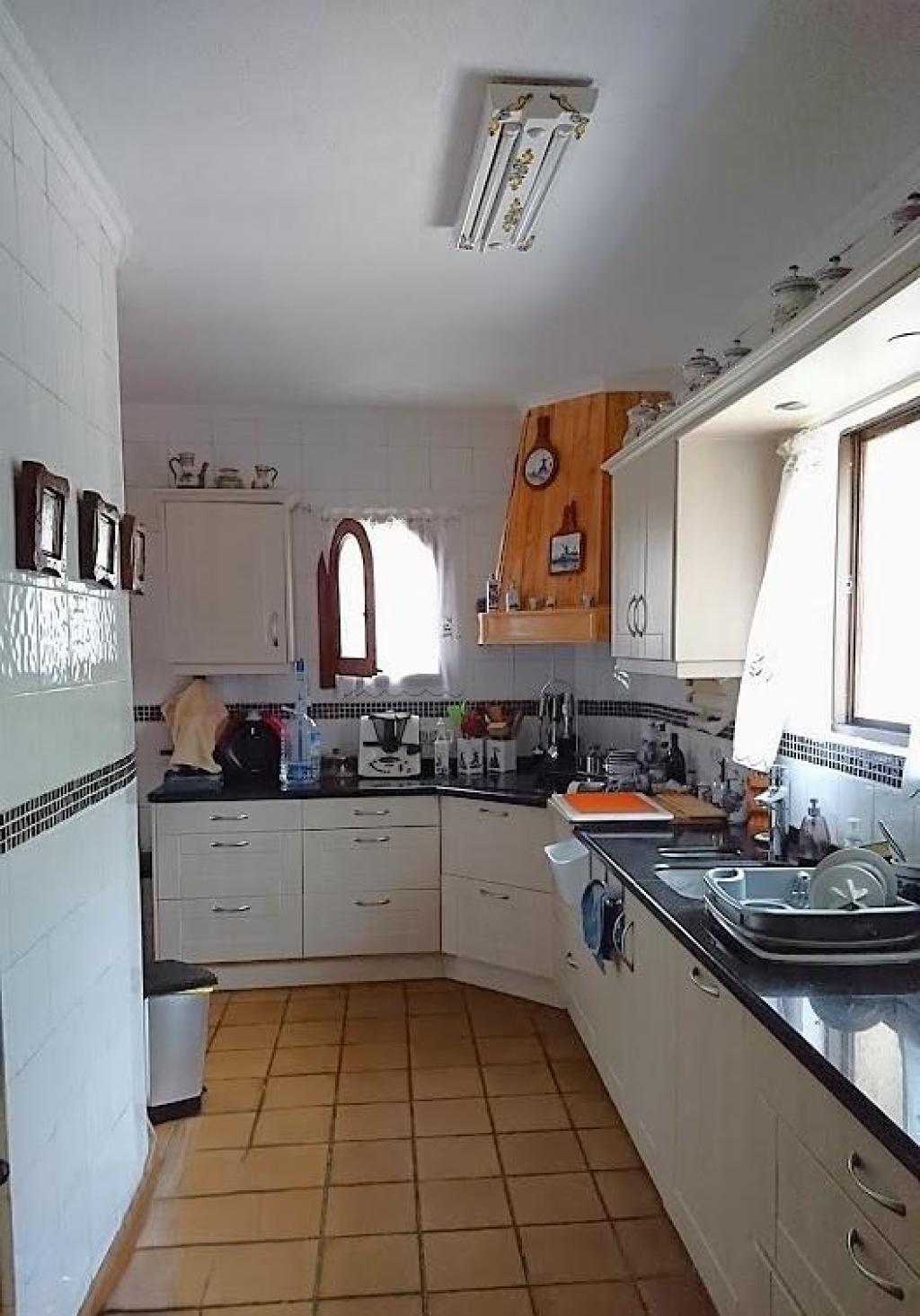 5 bed villa in Benitachell