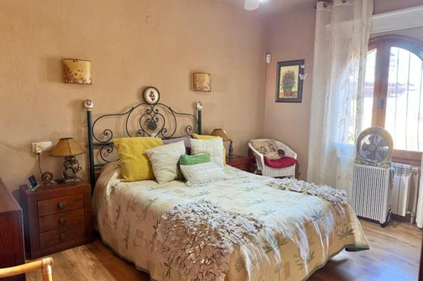 5 bed villa in Benitachell