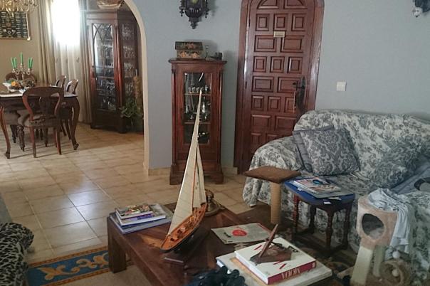 5 bed villa in Benitachell