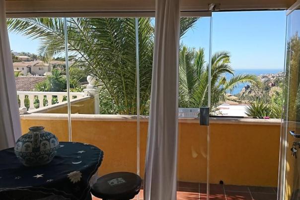 5 bed villa in Benitachell
