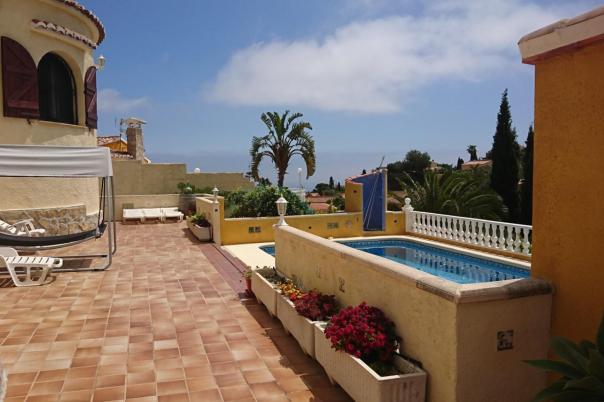 5 bed villa in Benitachell