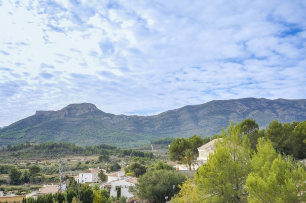 3 bed villa in Alcalalí