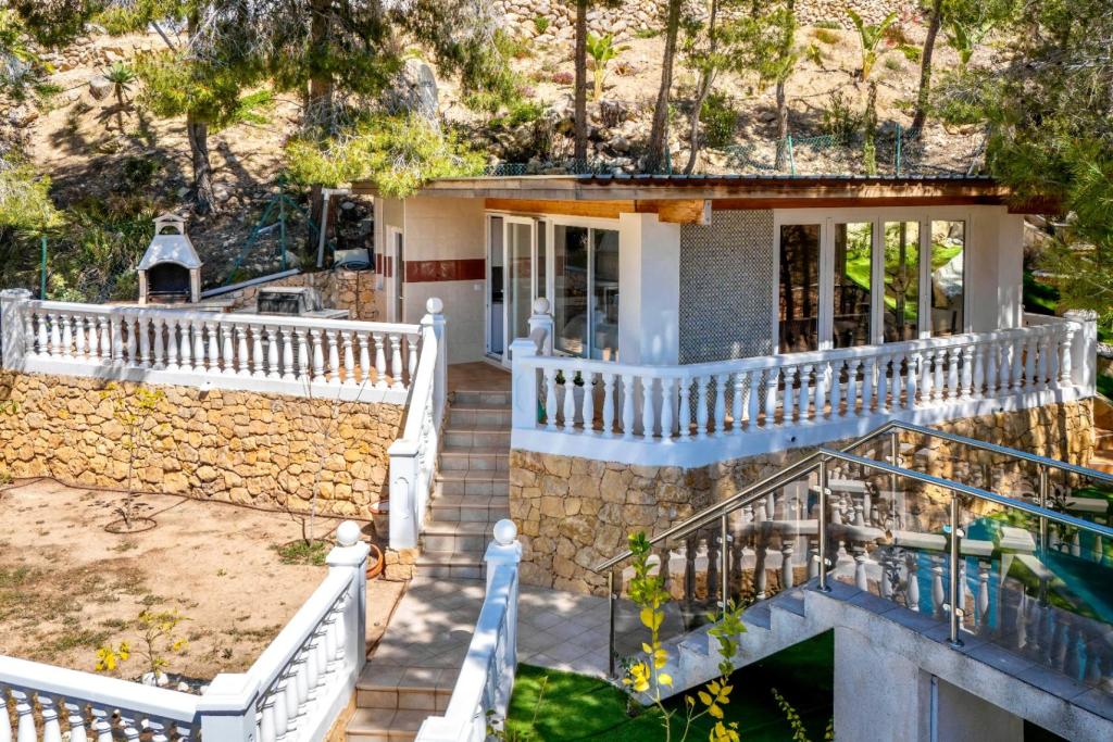 5 bed villa in Altea