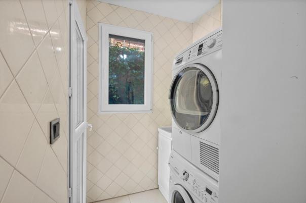 5 bed villa in Altea