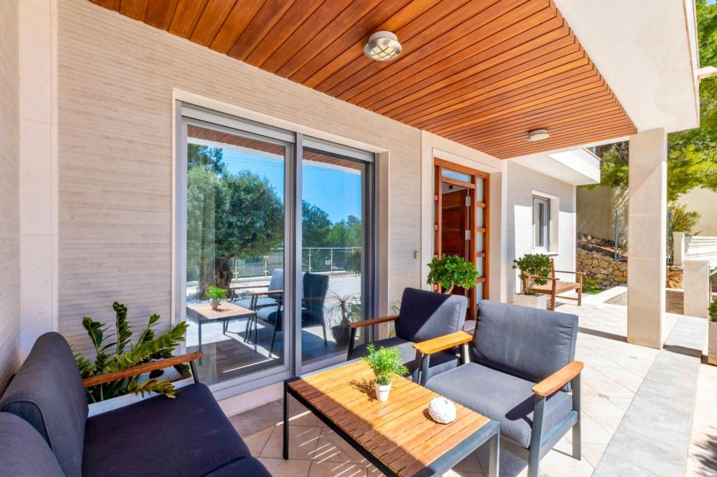 5 bed villa in Altea