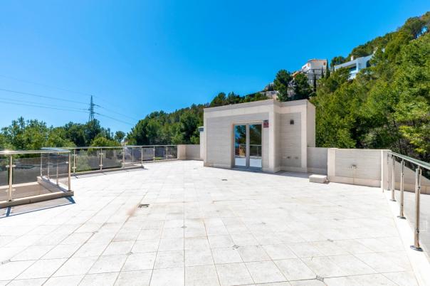 5 bed villa in Altea