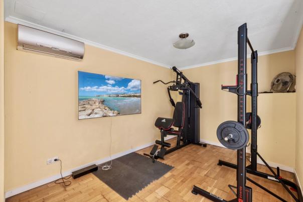 5 bed villa in Altea