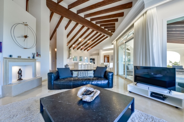 8 bed villa in Altea