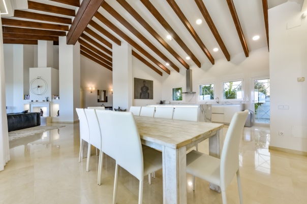 8 bed villa in Altea