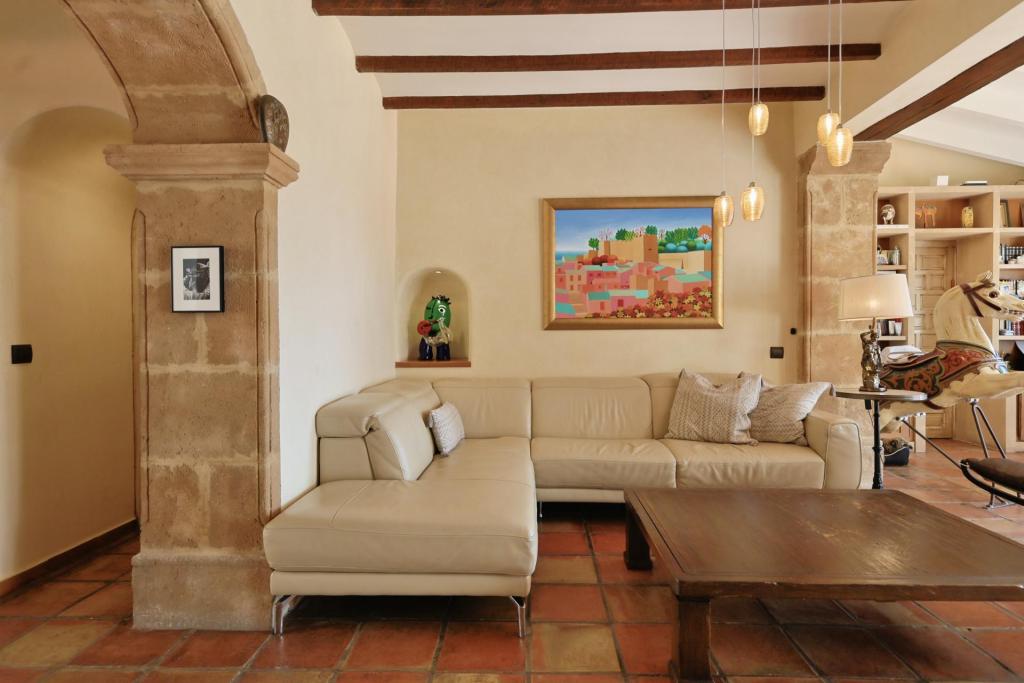 6 bed villa in Jávea