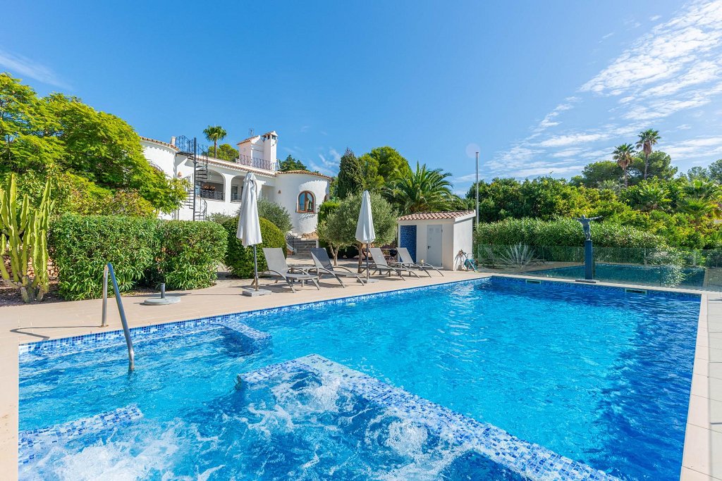4 bed villas in Benissa
