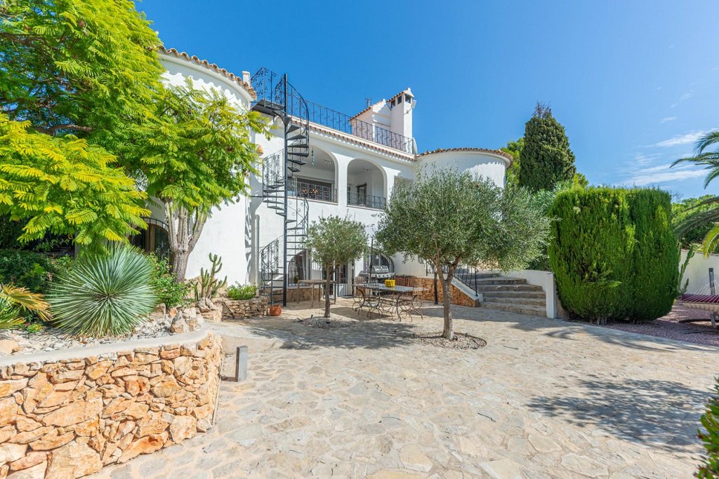 4 bed villas in Benissa