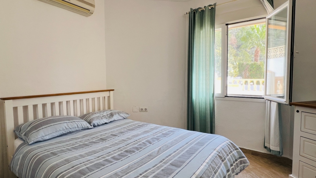 4 bed villa in Benitachell