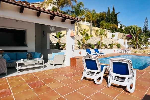 4 bed villa in Benitachell
