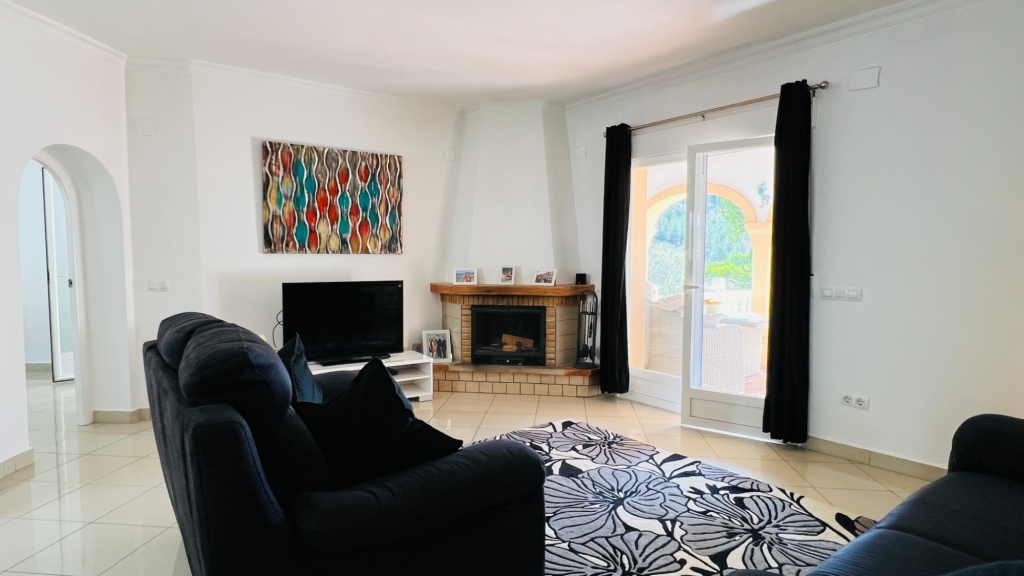 4 bed villa in Benitachell