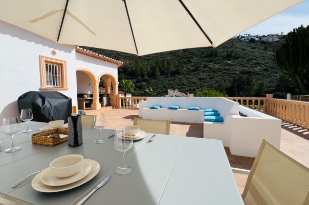 4 bed villa in Benitachell