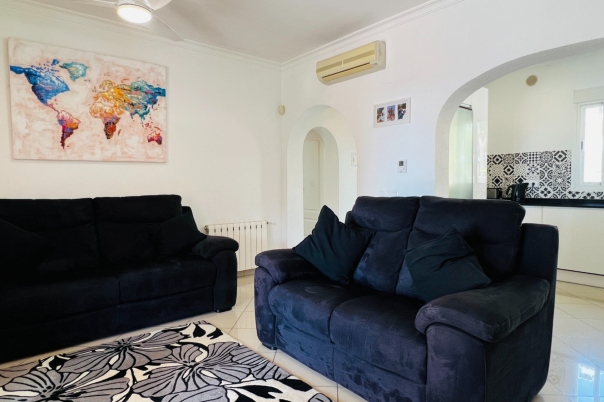 4 bed villa in Benitachell