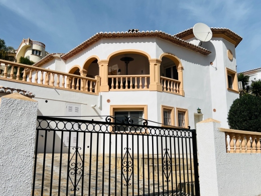 4 bed villa in Benitachell
