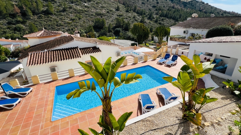 4 bed villa in Benitachell