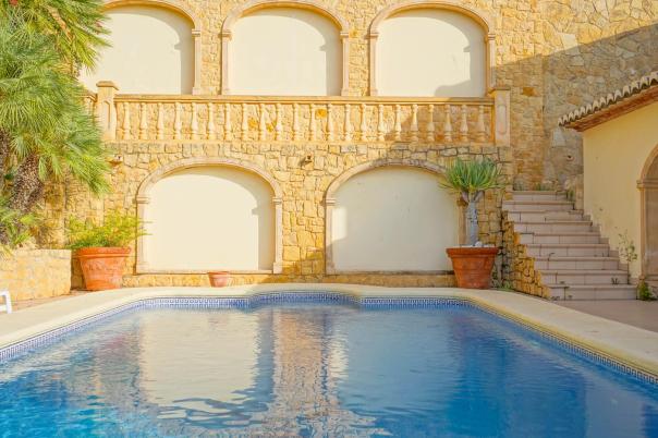 5 bed villa in Jávea