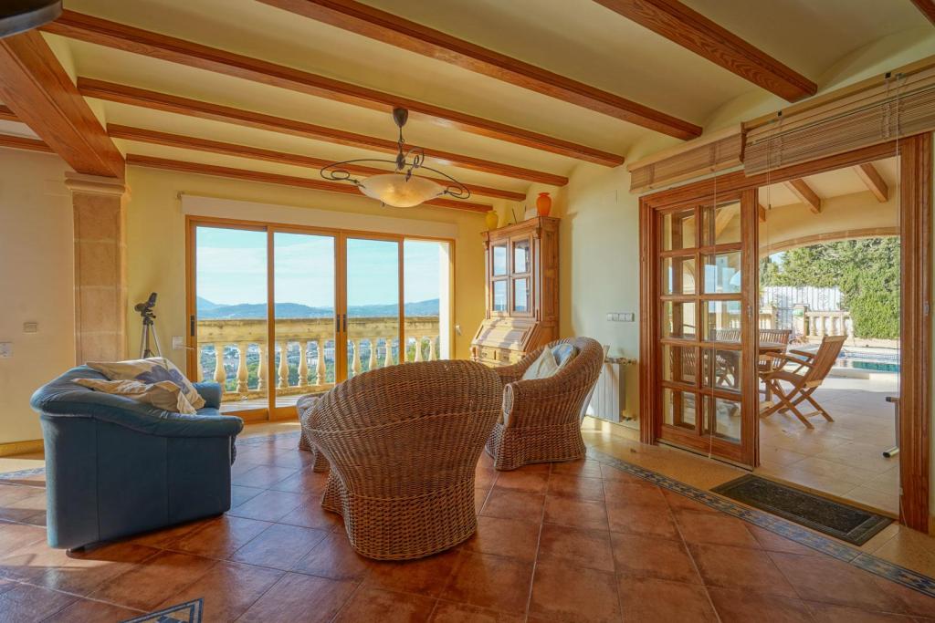5 bed villa in Jávea