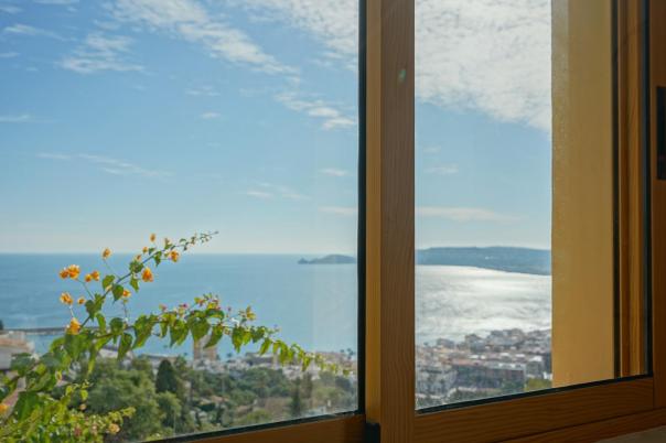 5 bed villa in Jávea
