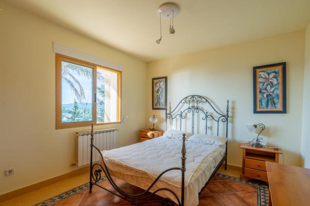 5 bed villa in Jávea
