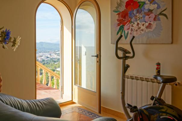 5 bed villa in Jávea