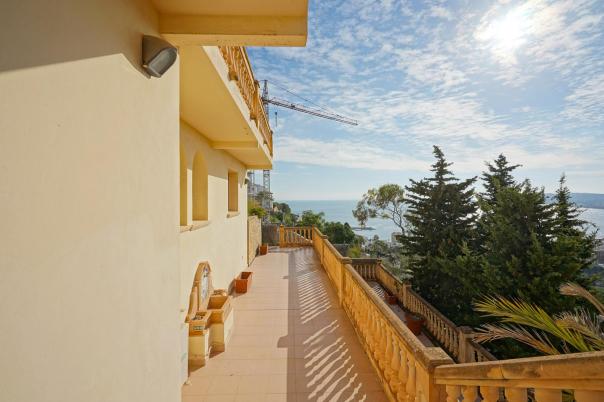 5 bed villa in Jávea