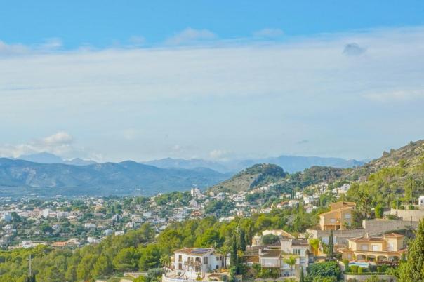 5 bed villa in Jávea