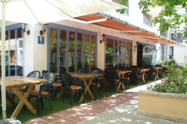The Ribs Bar