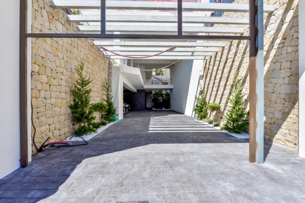 9 bed villa in Finestrat
