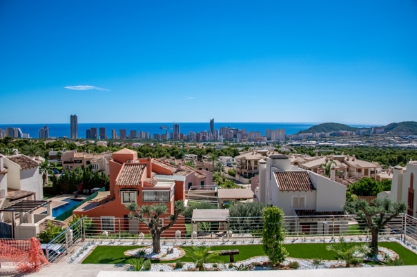 9 bed villa in Finestrat