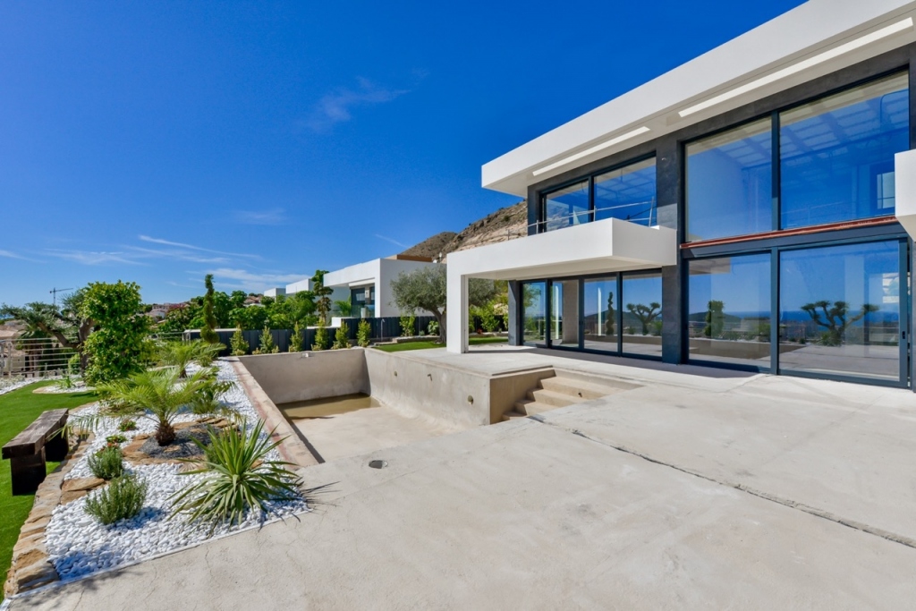 9 bed villa in Finestrat