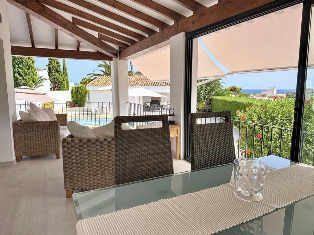 3 bed villas in Moraira