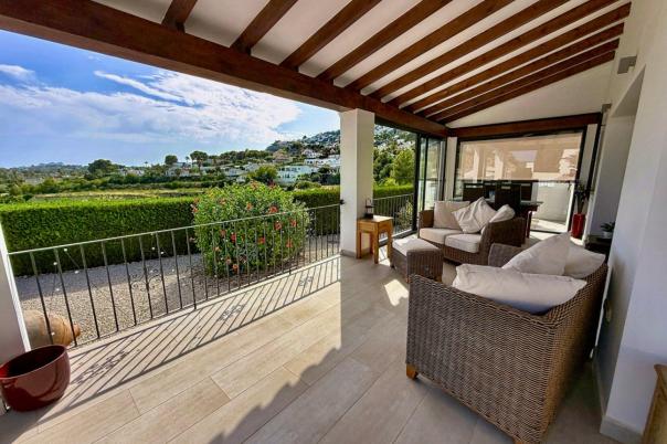 3 bed villas in Moraira