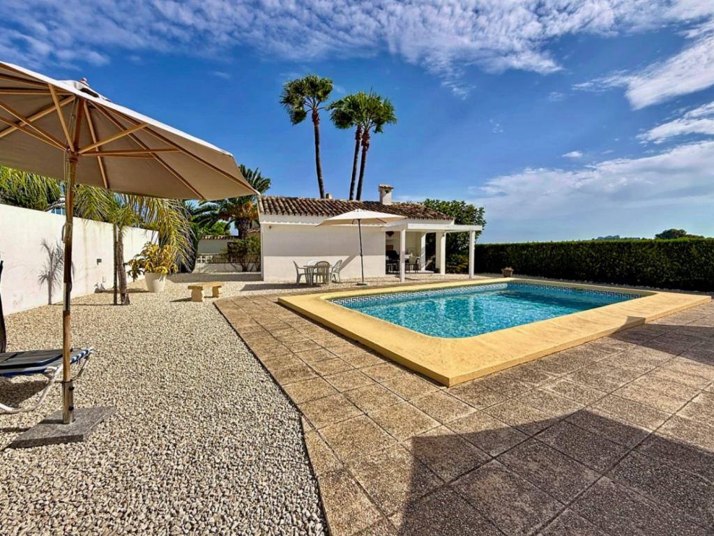 3 bed villas in Moraira