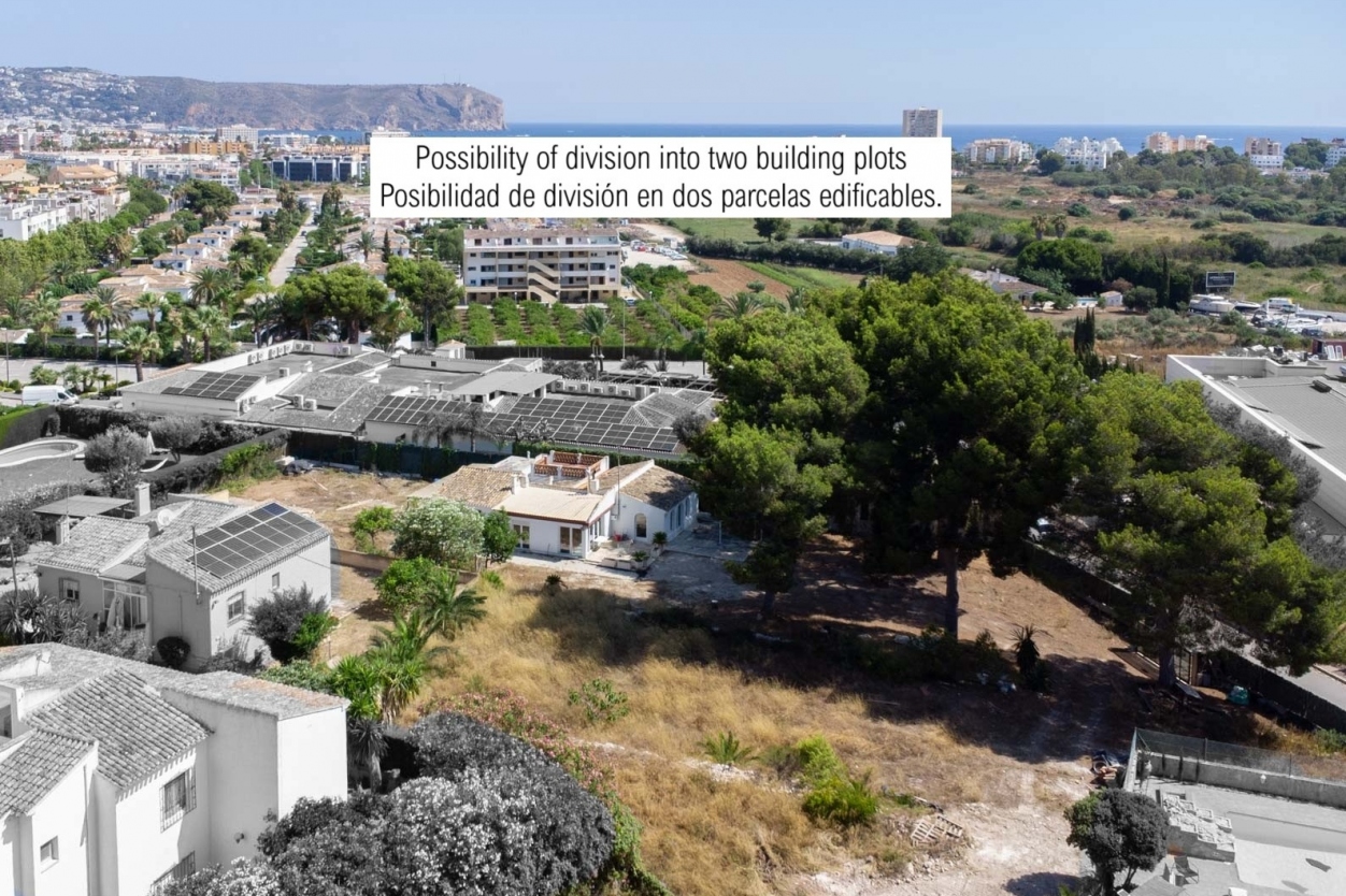 3 bed plot in Jávea