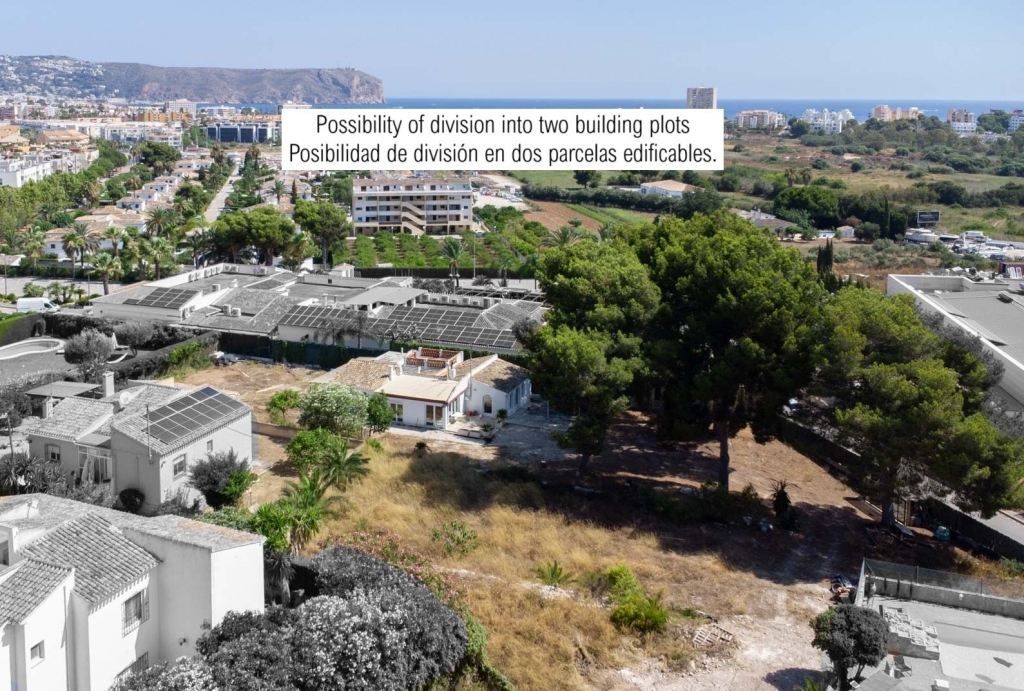 3 bed plot in Jávea