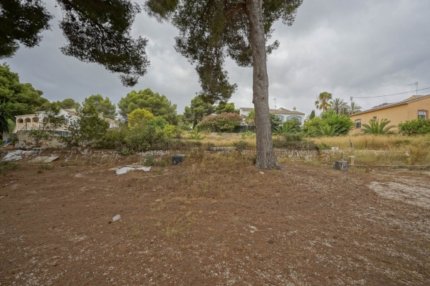 3 bed plot in Jávea