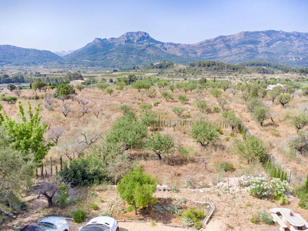 4 bed finca in Alcalalí