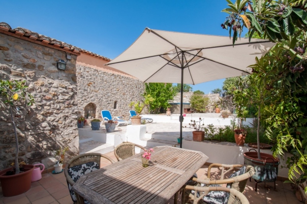 4 bed finca in Alcalalí