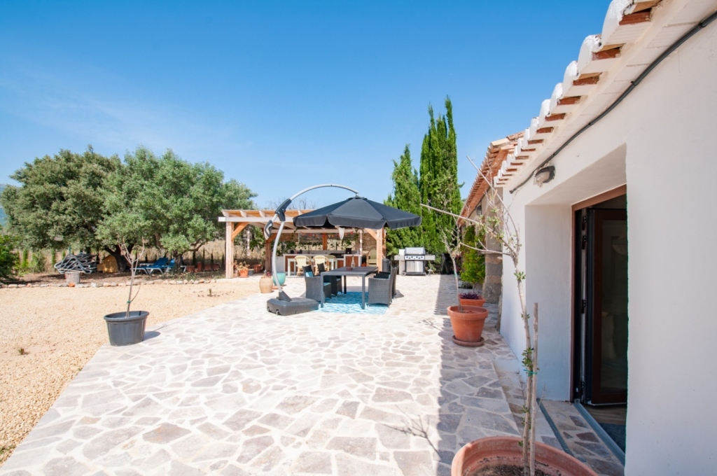 4 bed finca in Alcalalí