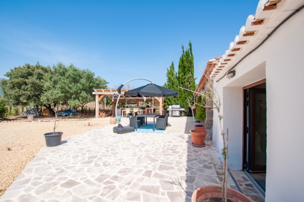 4 bed finca in Alcalalí