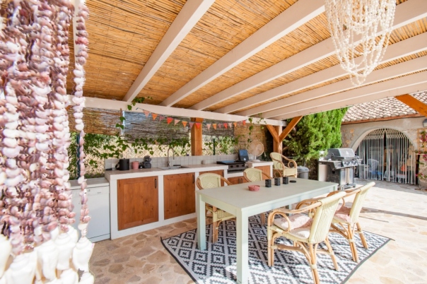 4 bed finca in Alcalalí