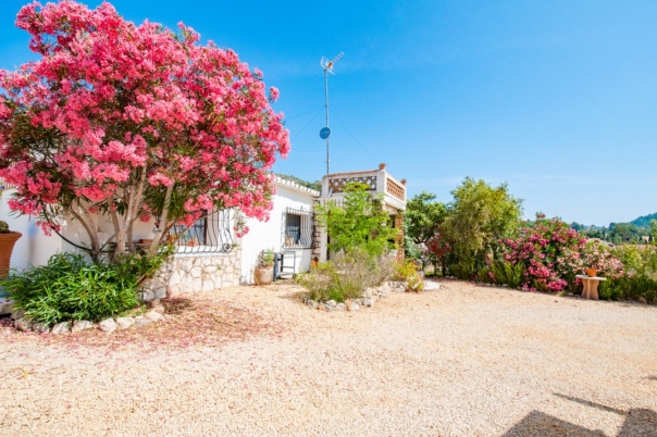 4 bed finca in Alcalalí