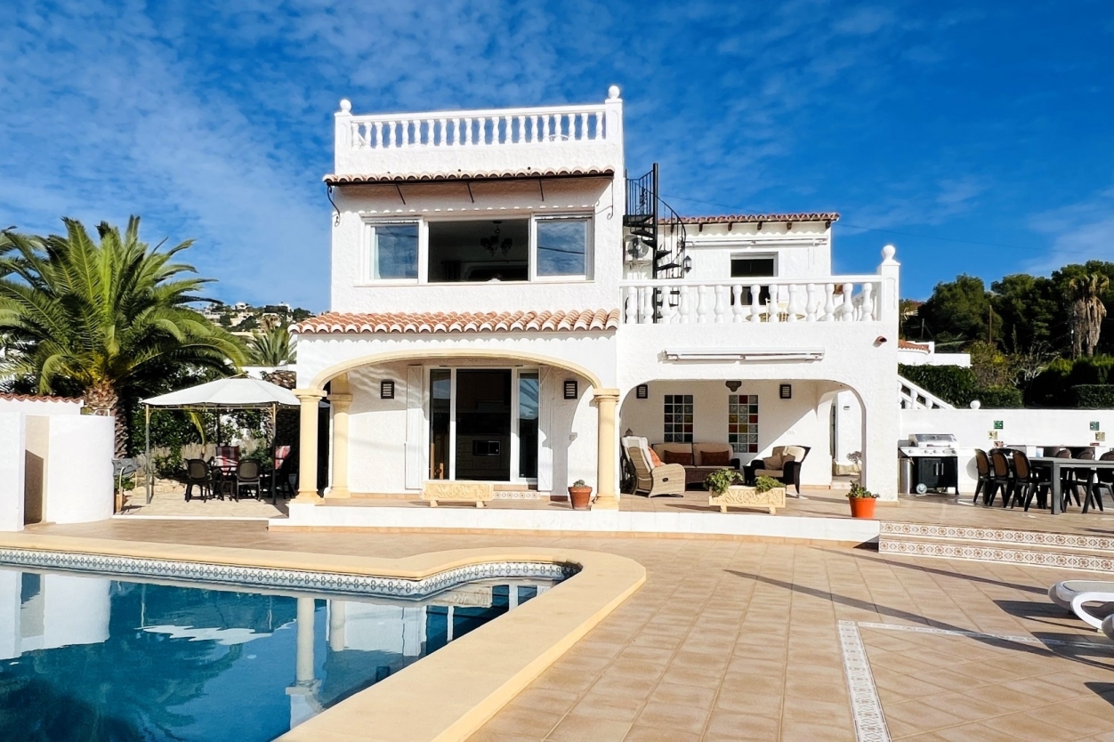 4 bed villa in Moraira
