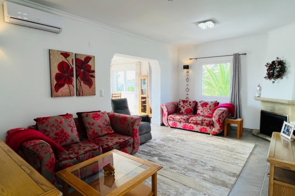 4 bed villa in Moraira