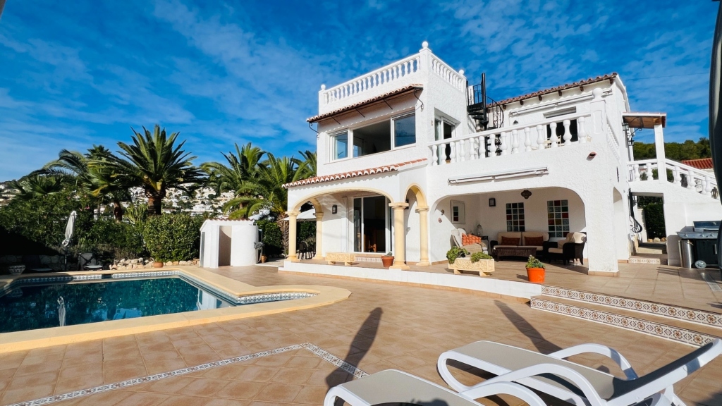 4 bed villa in Moraira