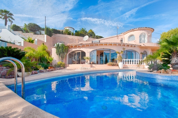 3 bed villa in Moraira